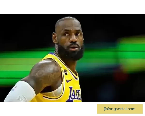 詹姆斯谈追平帕里什纪录回应质疑称湖人更好言论博眼球